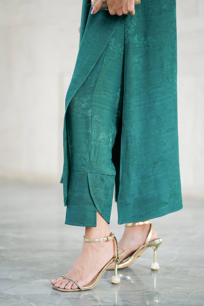 Emerald Embossed Silk Set