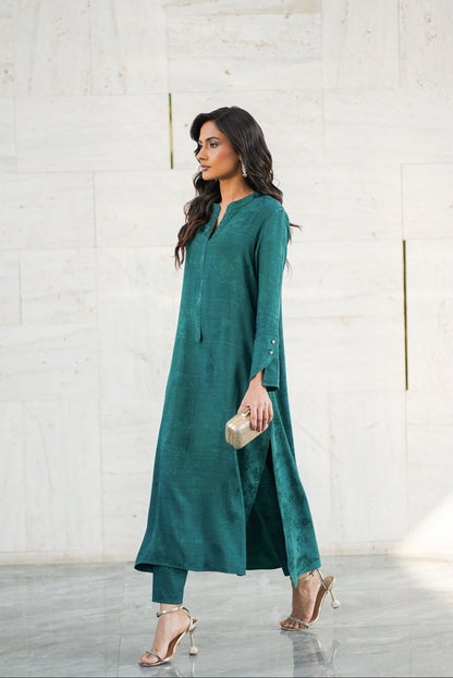 Emerald Embossed Silk Set