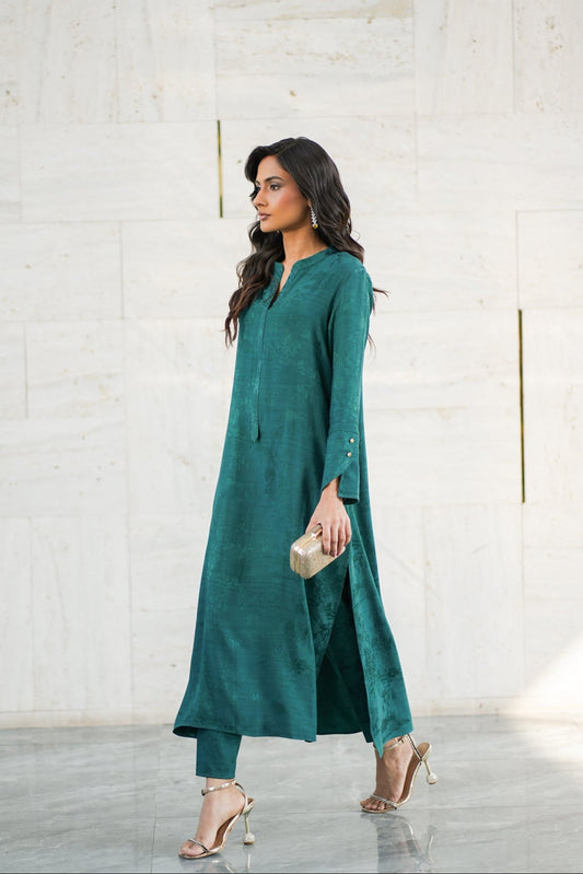 Emerald Embossed Silk Set